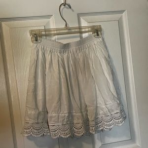 Aeropostale white mini skirt